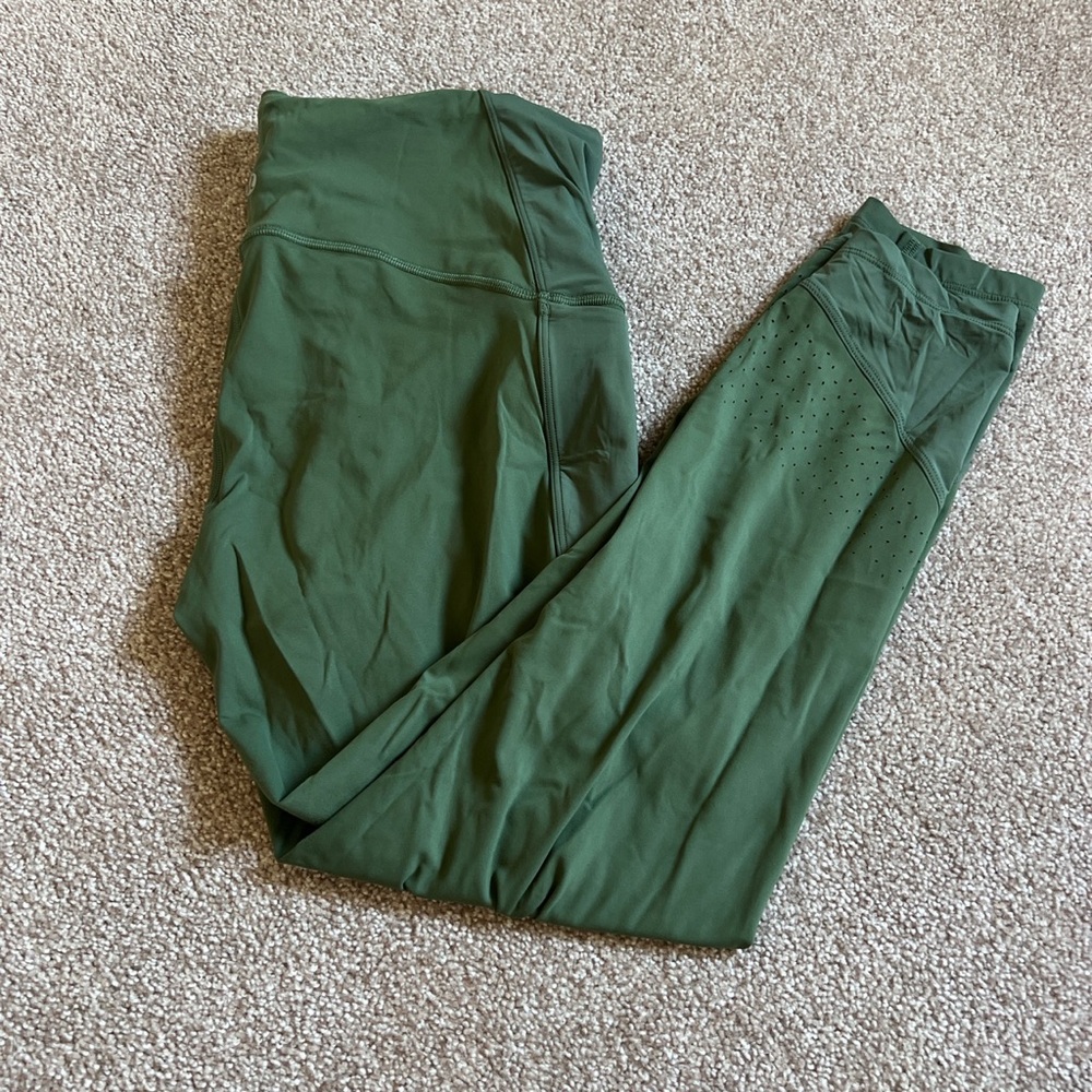 Green LuluLemon Leggings